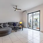 Apartmán Walking Distance From The Sea.