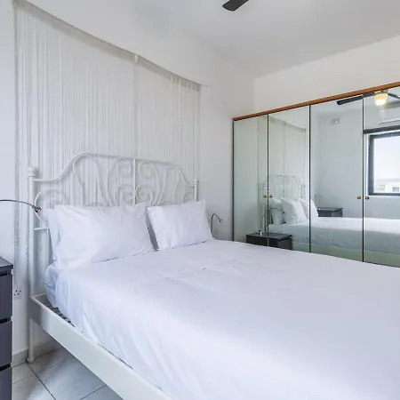 Walking Distance From The Sea. Lejlighed *